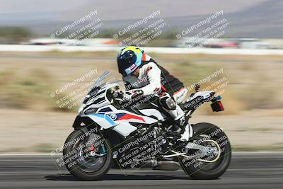 media/Oct-26-2025-Race Pace (Sun) [[c1447ca738]]/Verified/3-Turn 14 Exit Pans (1030am)/